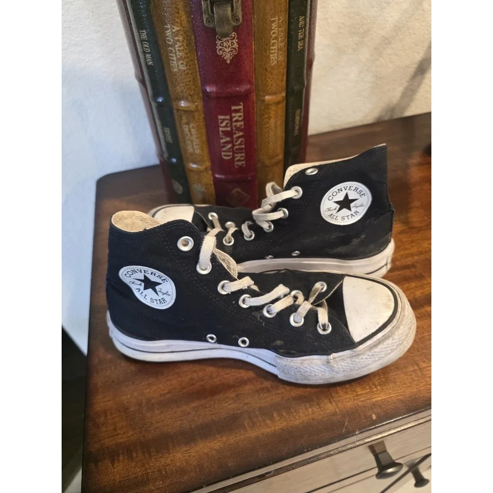 Converse Chuck Taylor All Star Women's 7.5 Black